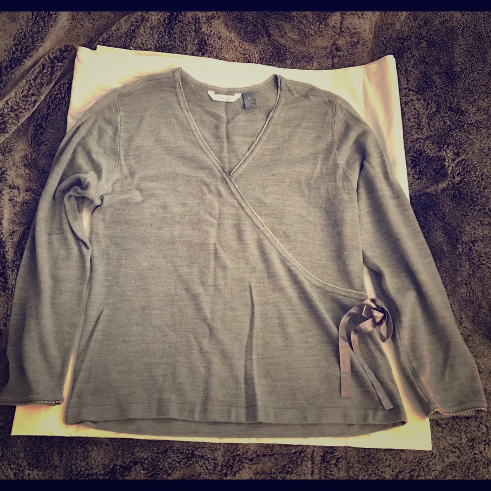 Hillard & Hanson Soft Gray Sweater with ribbon tie